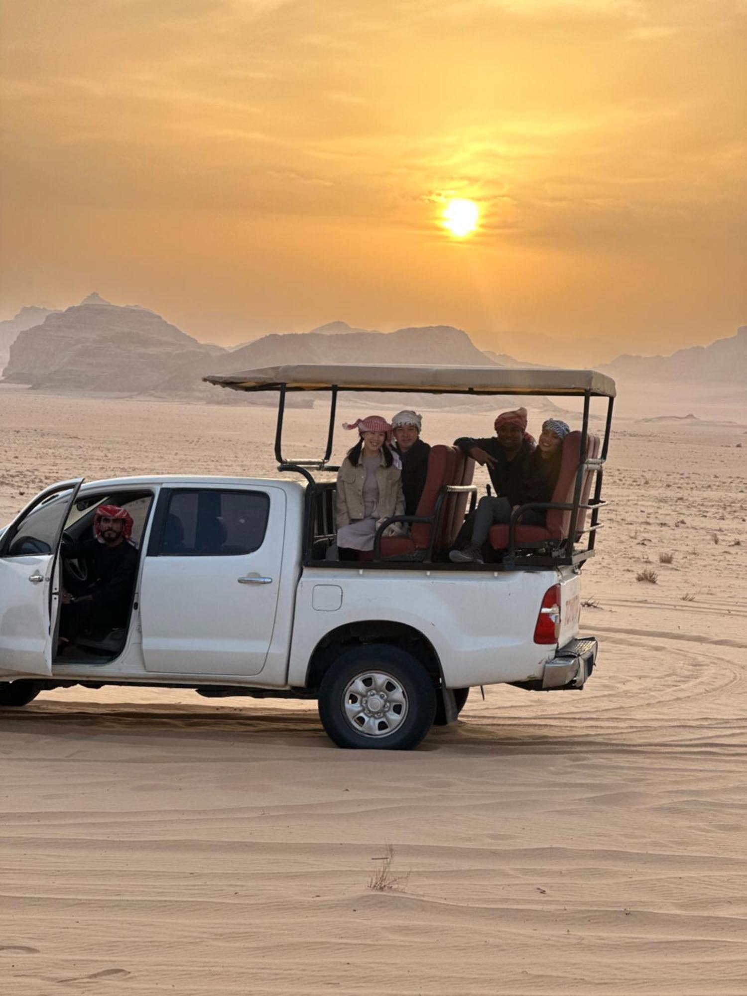 Rum Victoria Luxury Camp Wadi Rum Exterior foto